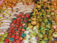 Palermo_fruits_made_by_almond_paste