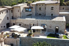 Torre_Del_Nera_albergo_diffuso